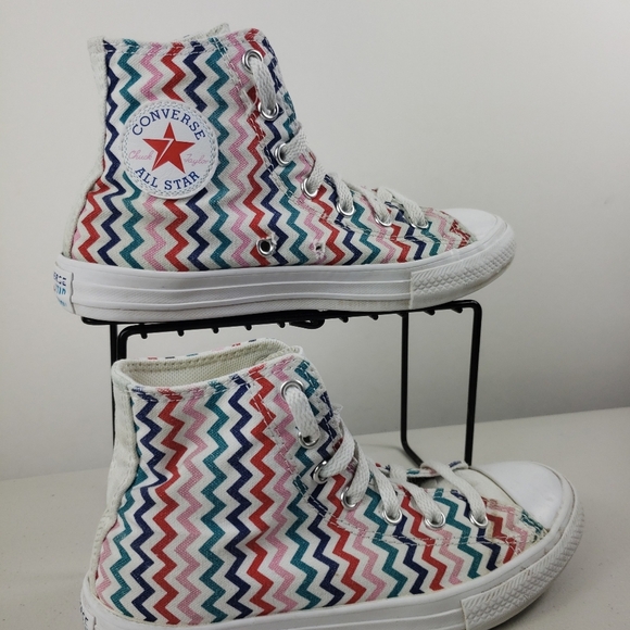 Converse chuck Taylor All-Star sz 2 youth - Picture 7 of 11